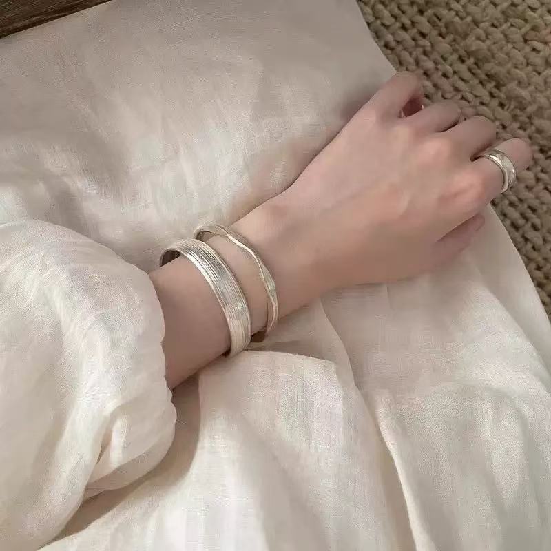 Silver Layered Ring Bracelet in Copper Alloy